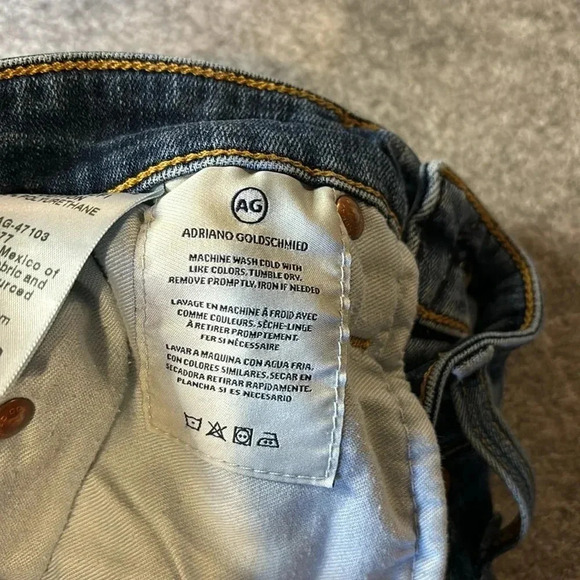 AG  Jeans, The Mila. Size 25R. - Picture 11 of 13